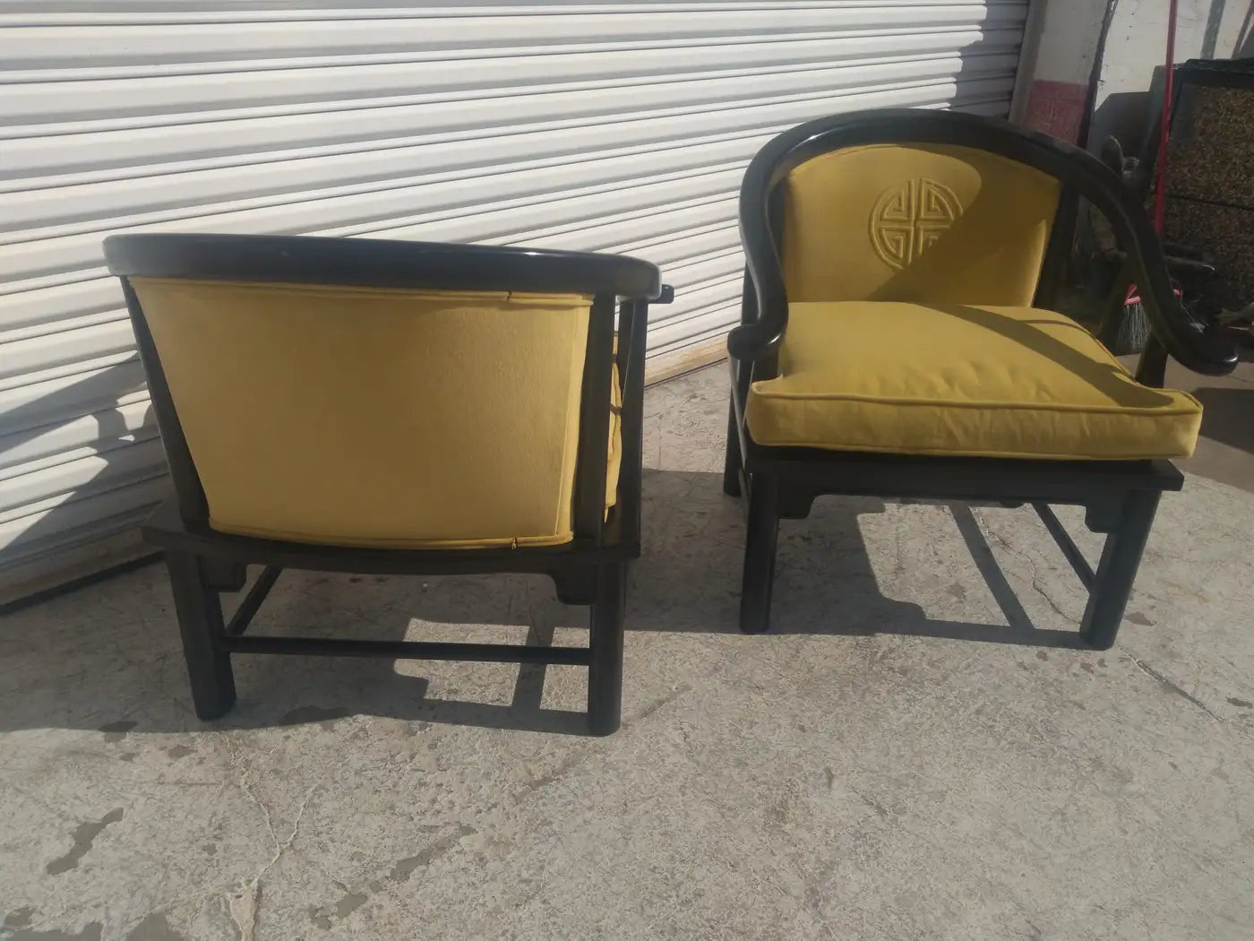 Pair of Chin Hua Ming style vintage lounge chairs
