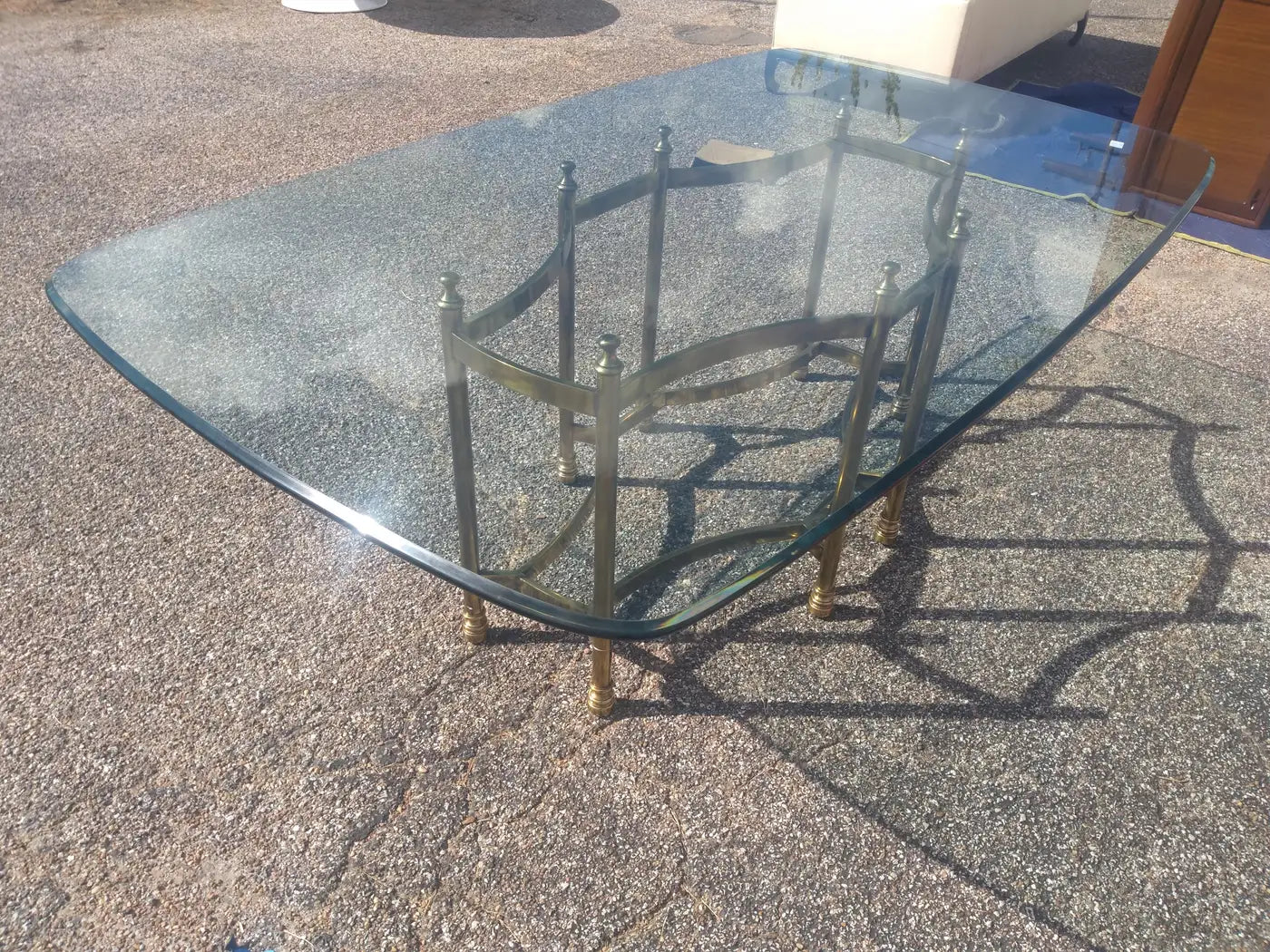 Maison Bagues neoclassical dining table with brass base