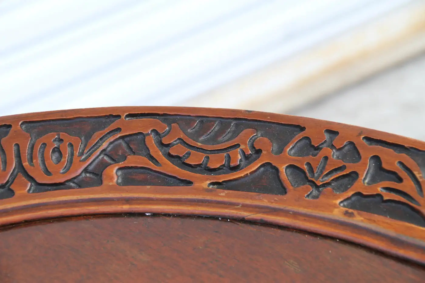 Vintage Mahogany Carved Pie Crust Accent Table