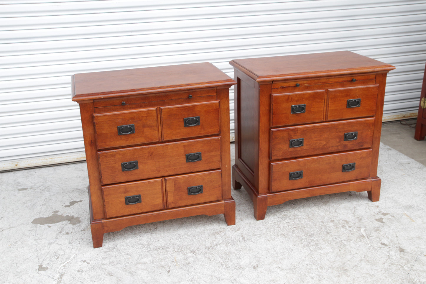 Pair of 3 Drawer Nightstand in Michael's Cherry