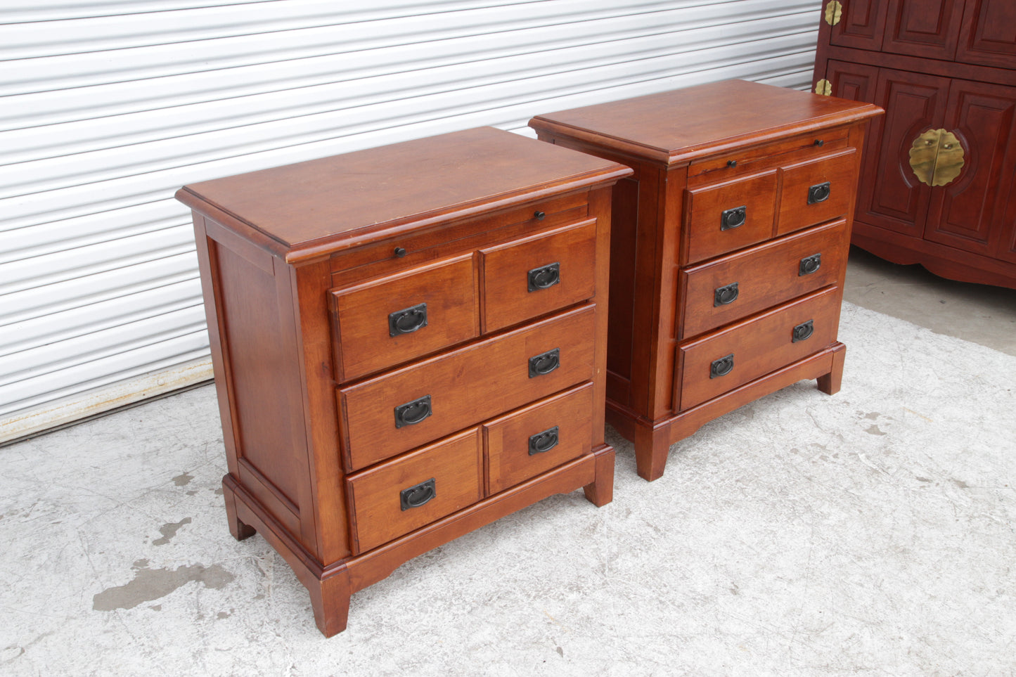 Pair of 3 Drawer Nightstand in Michael's Cherry
