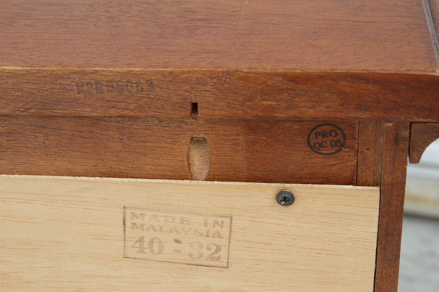 Pair of 3 Drawer Nightstand in Michael's Cherry