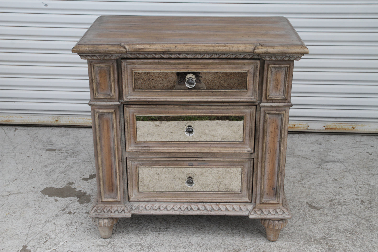 Pulaski Arabella Mirrored Nightstand