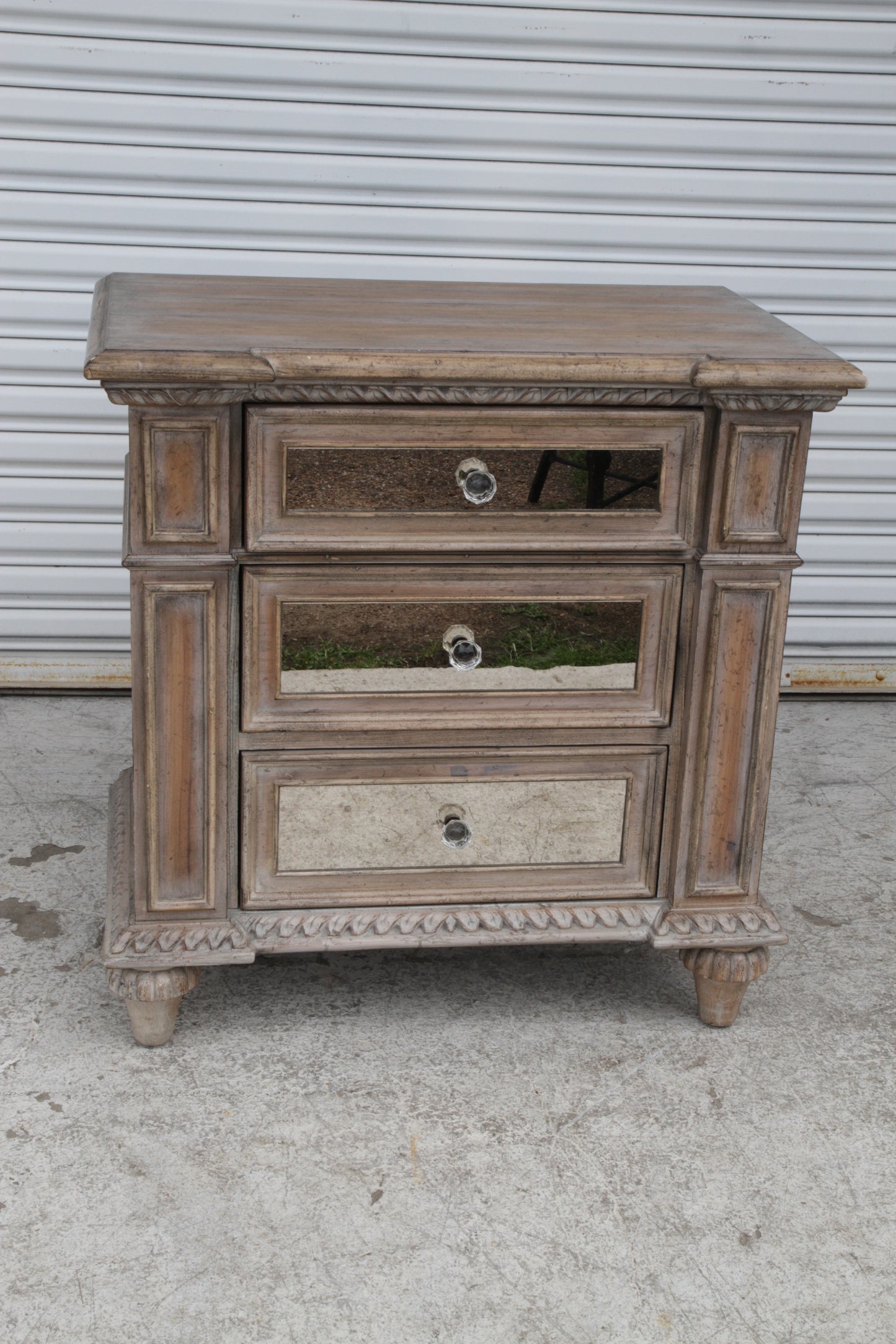 Pulaski Arabella Mirrored Nightstand