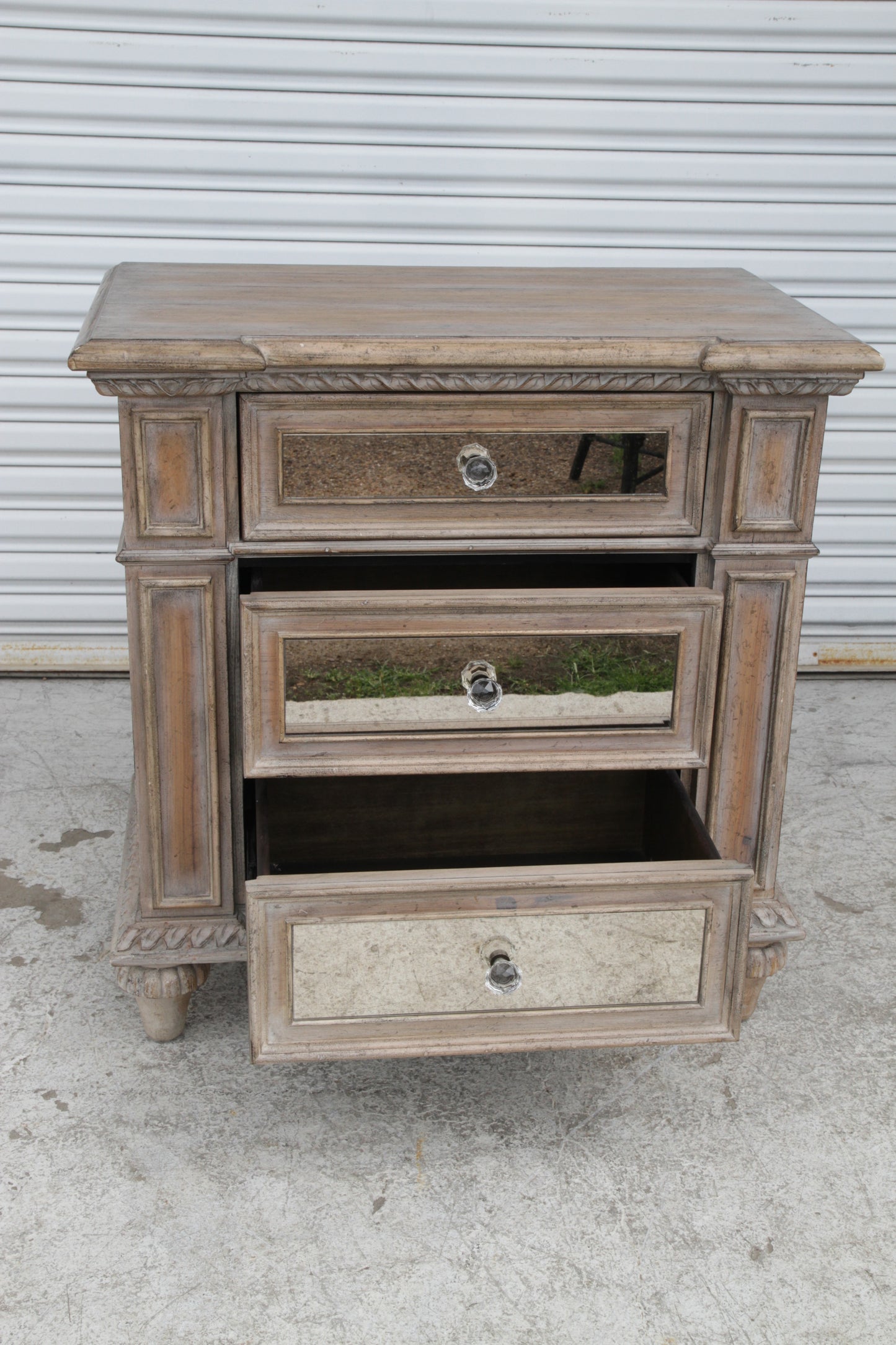 Pulaski Arabella Mirrored Nightstand