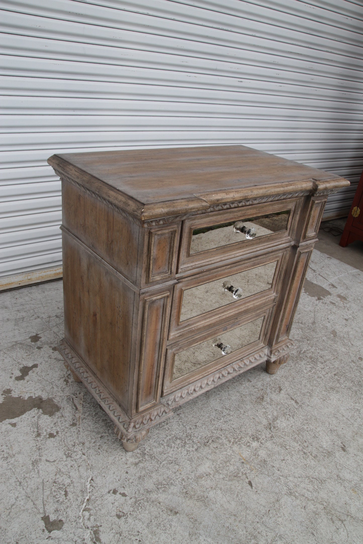 Pulaski Arabella Mirrored Nightstand