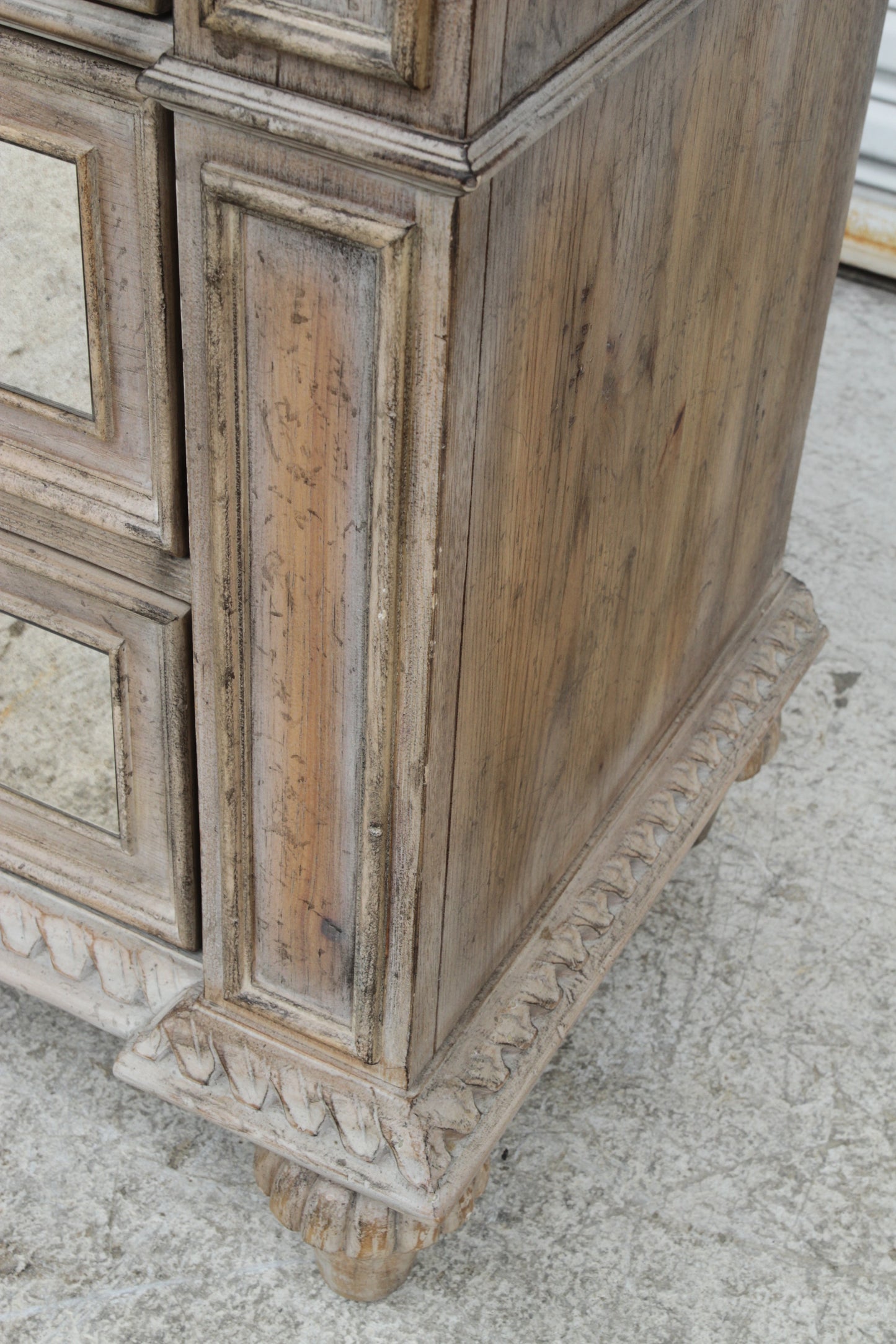 Pulaski Arabella Mirrored Nightstand