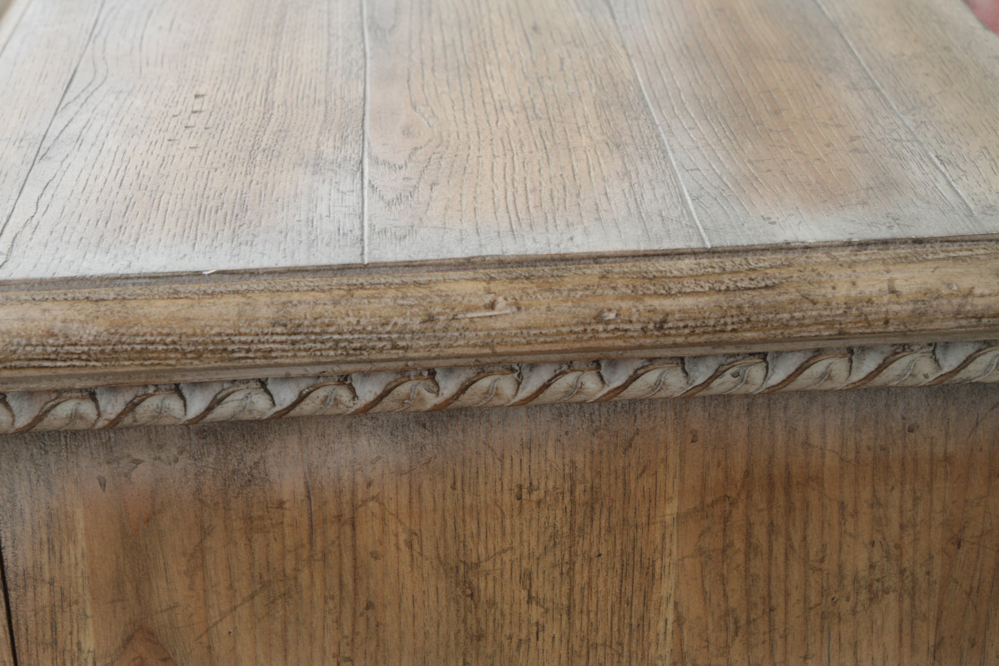 Pulaski Arabella Mirrored Nightstand