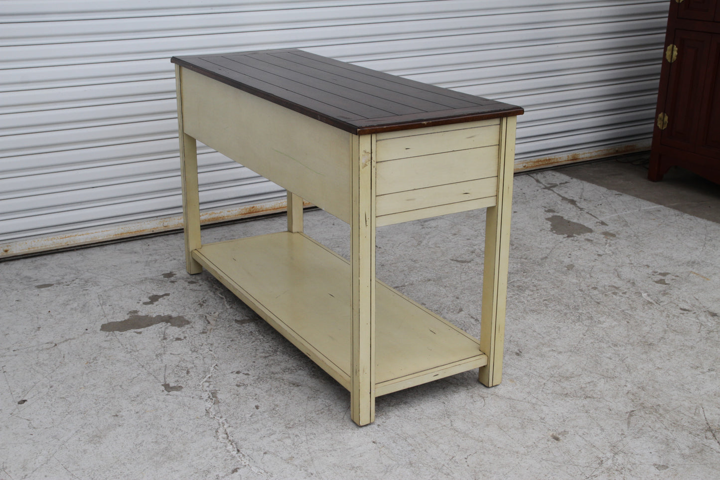 Bellhaven Coastal Cottage Alabaster Rectangular Storage Console Table