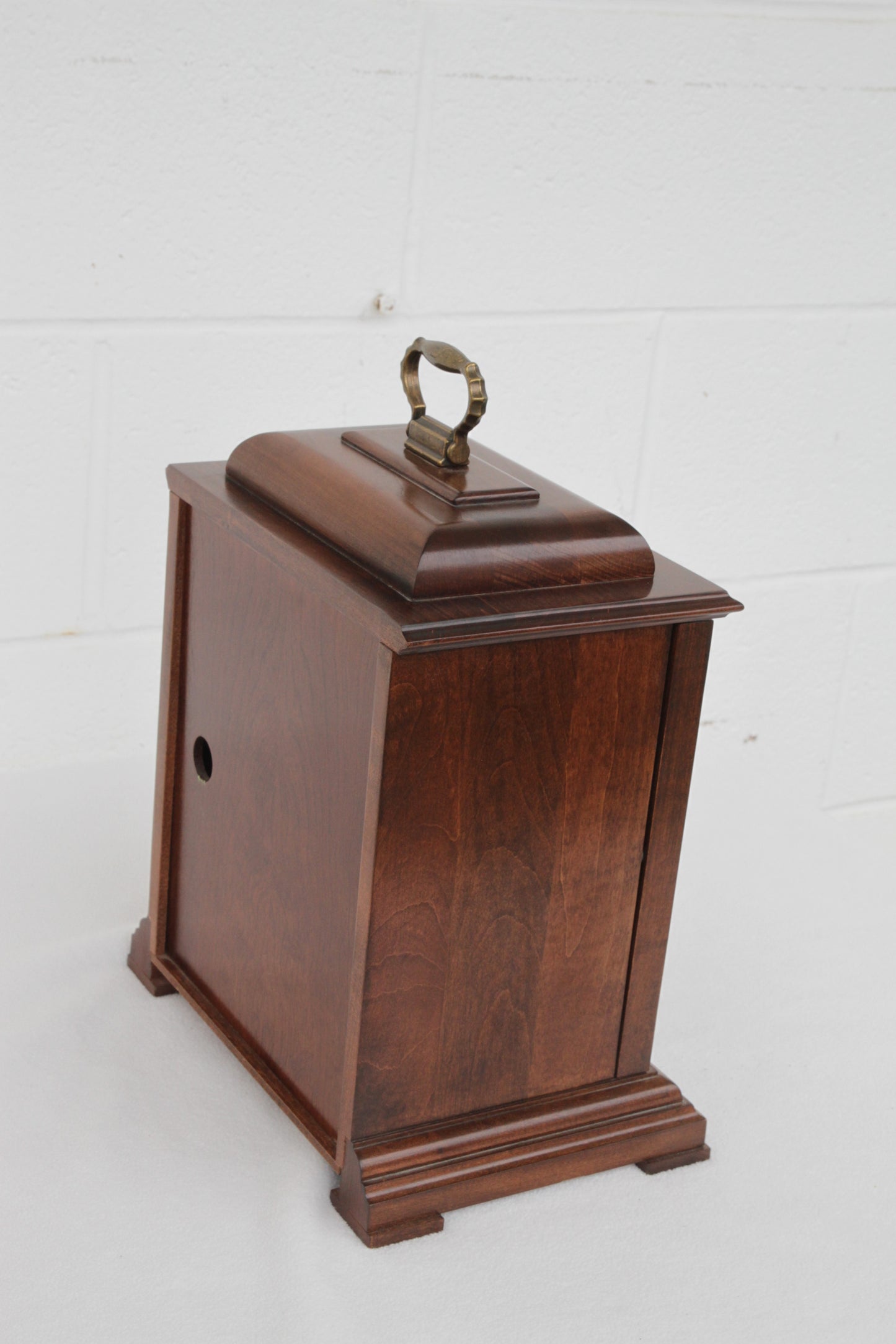 Howard Miller Graham Bracket Mantel Clock