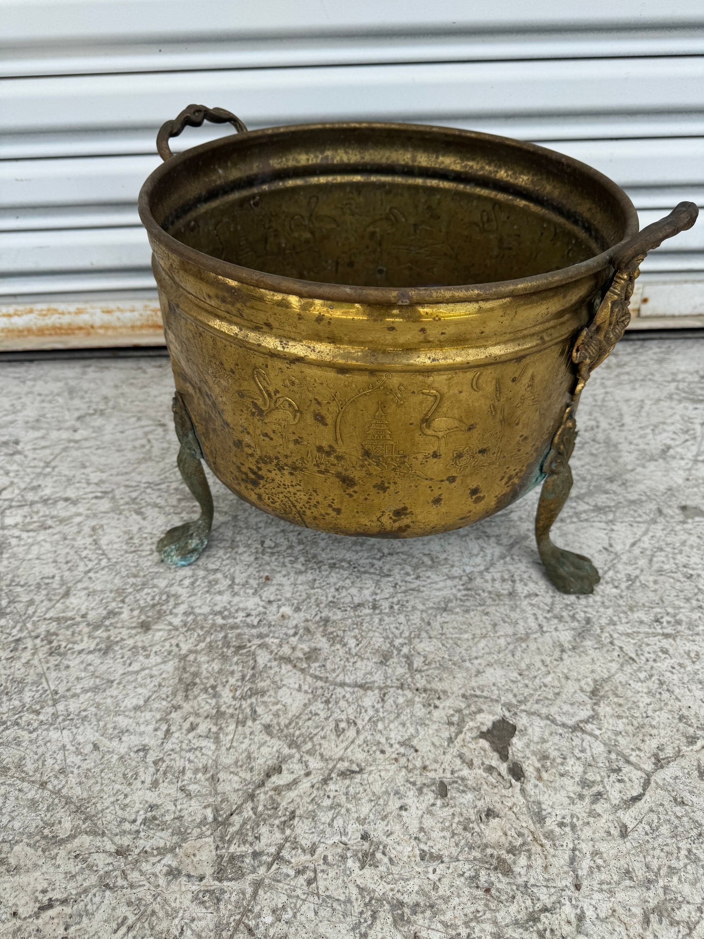 Antique Brass Pot w Brass Legs and Handles