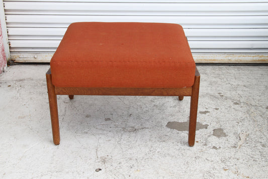Hans J. Wegner for Getama 'Cigar' Stool in Solid Oak with Orange Cushion