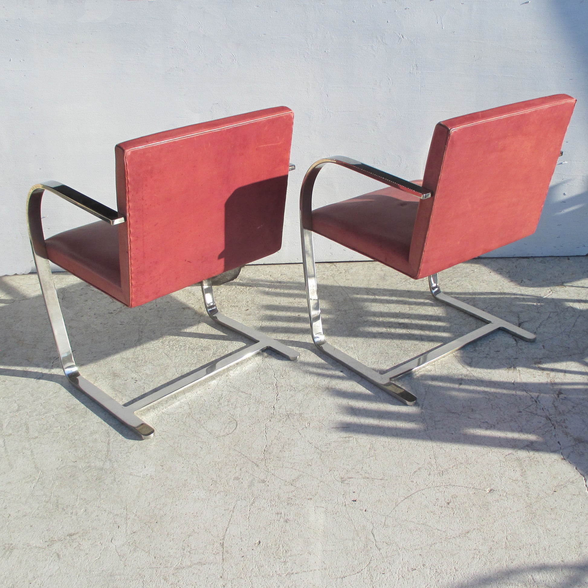 Iconic Mies Van Der Rohe flat bar chairs Knoll