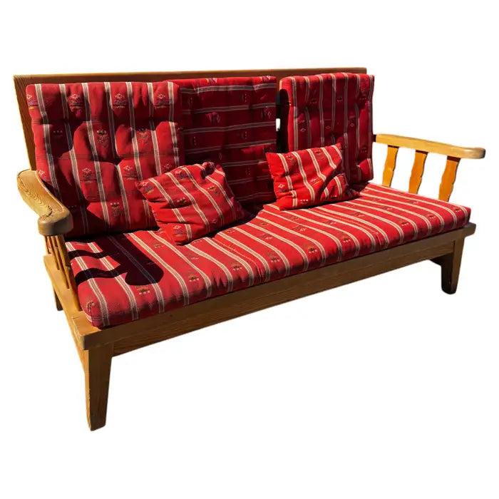 Krogenas Mobler solid wood frame vintage sofa