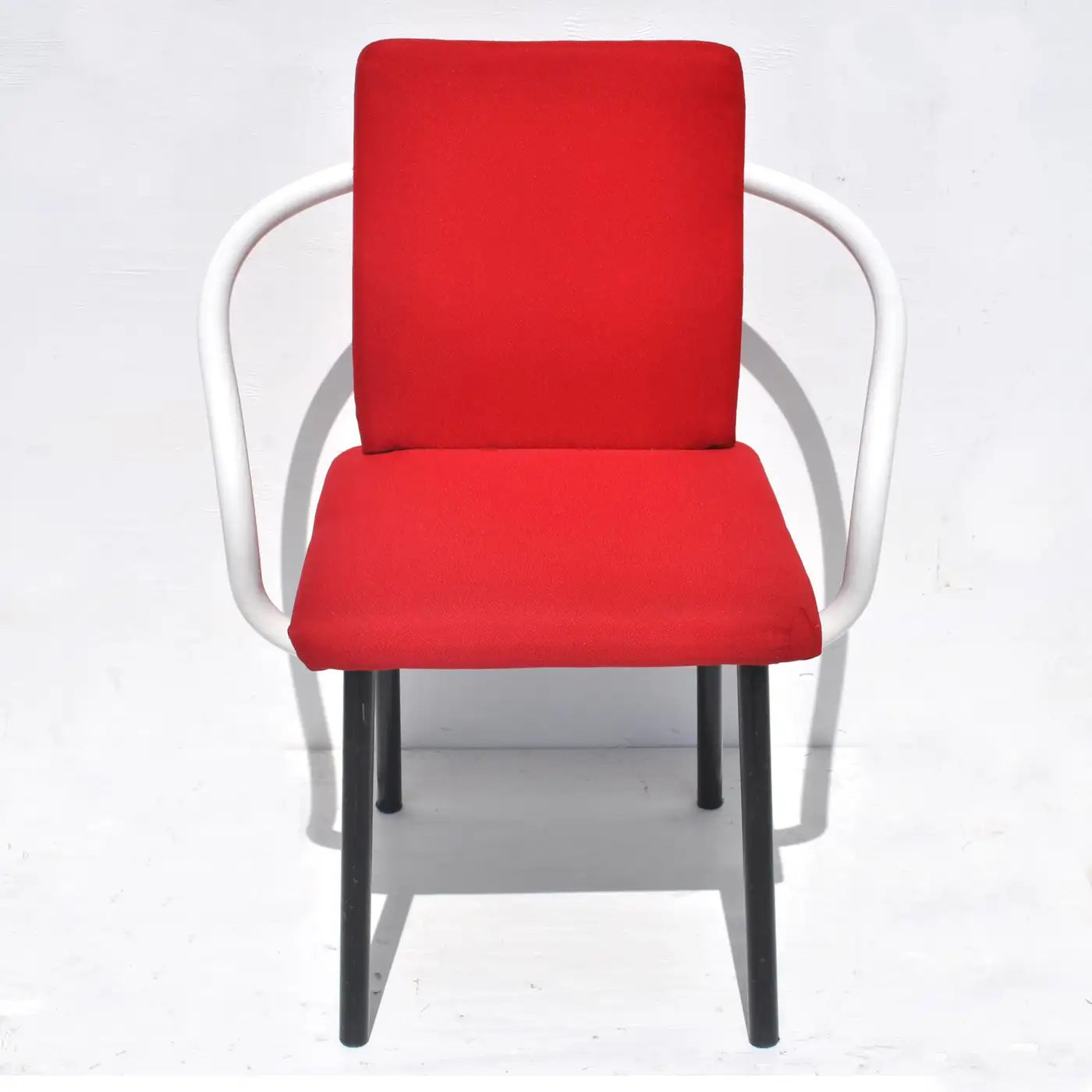 Mandarin dining chair Ettore Sottsass Knoll red