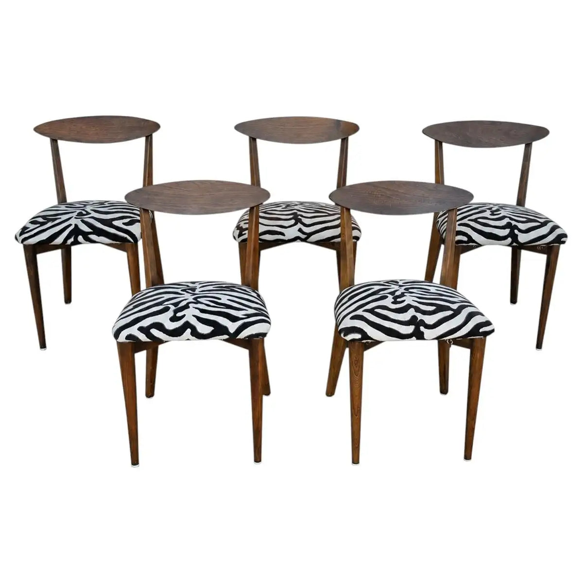 1 Midcentury Dining Chair in the Manner of Kurt Ostervig