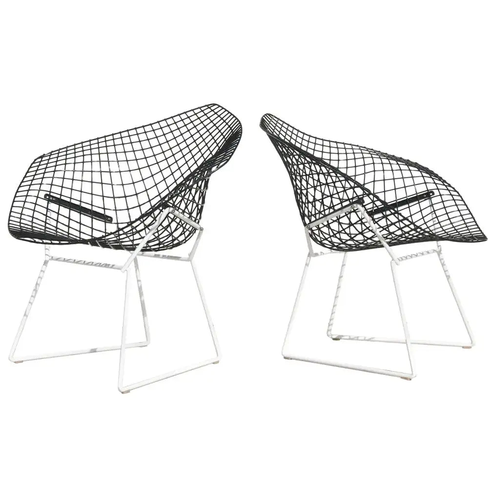 Mid-century modern wire mesh diamond lounge