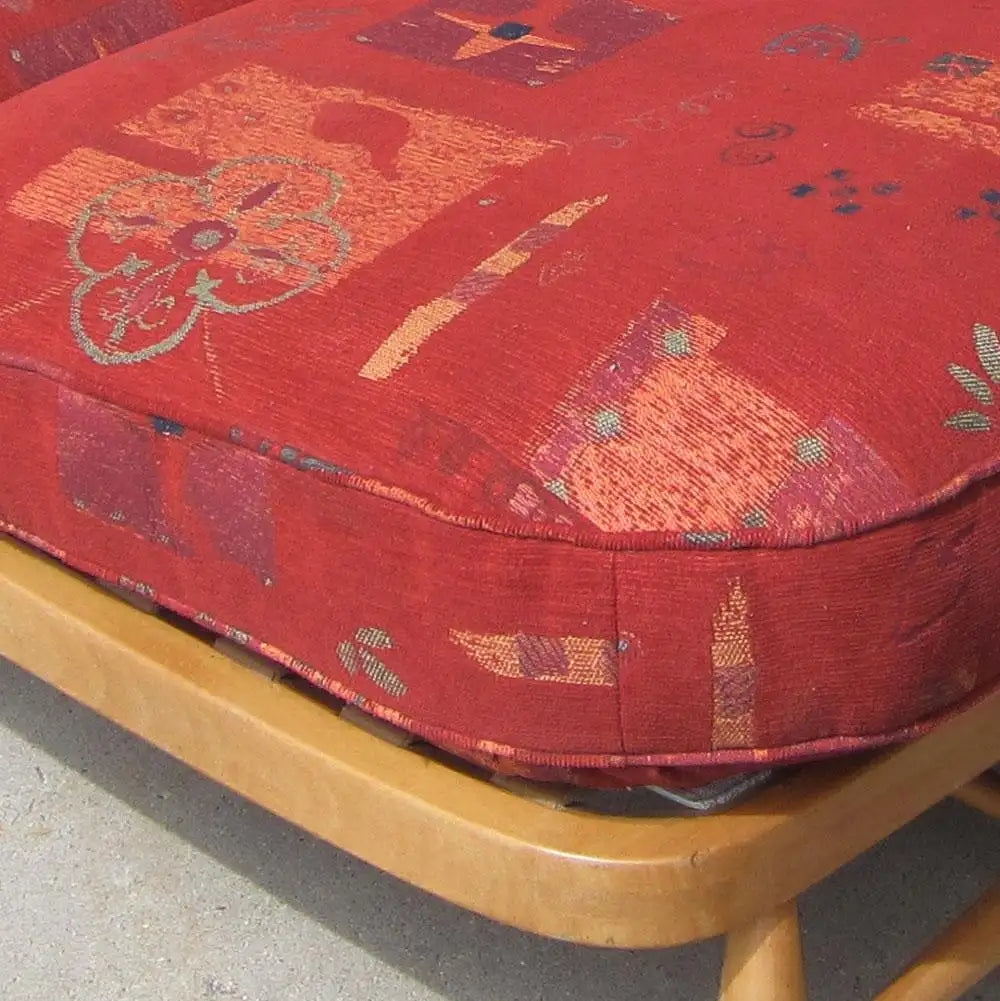 Iconic Danish mid-century settee Metro Retro