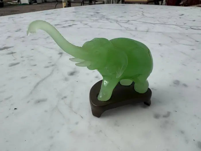 Mini jade elephant collectible stone carving