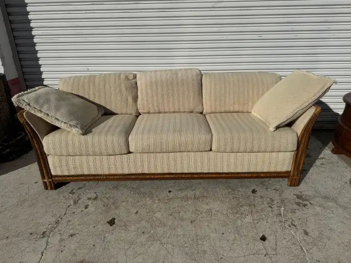 Boho chic seating sofa with organic materials