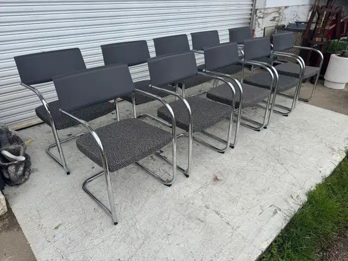 Designer Knoll Moment guest chair for office seating