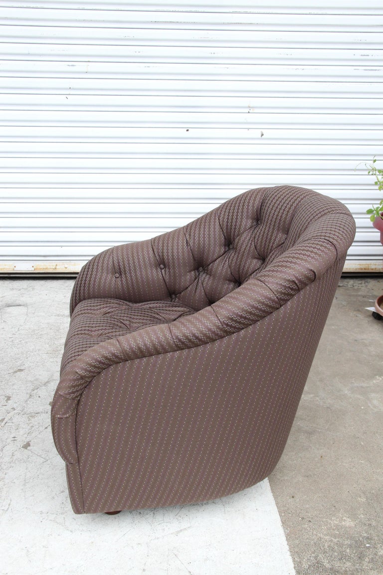Metro Retro comfortable sculptural chair