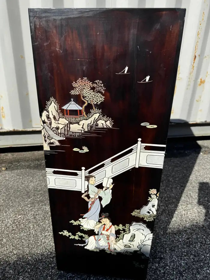 Rectangular cube accent table with inlay