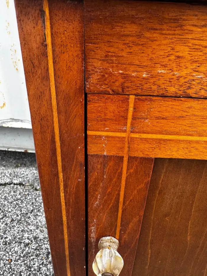 Walnut bedside table with satinwood marquetry detail