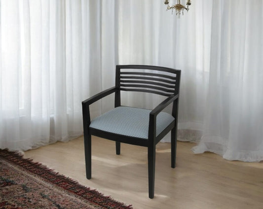 Set of 4 Knoll Ricchio chairs