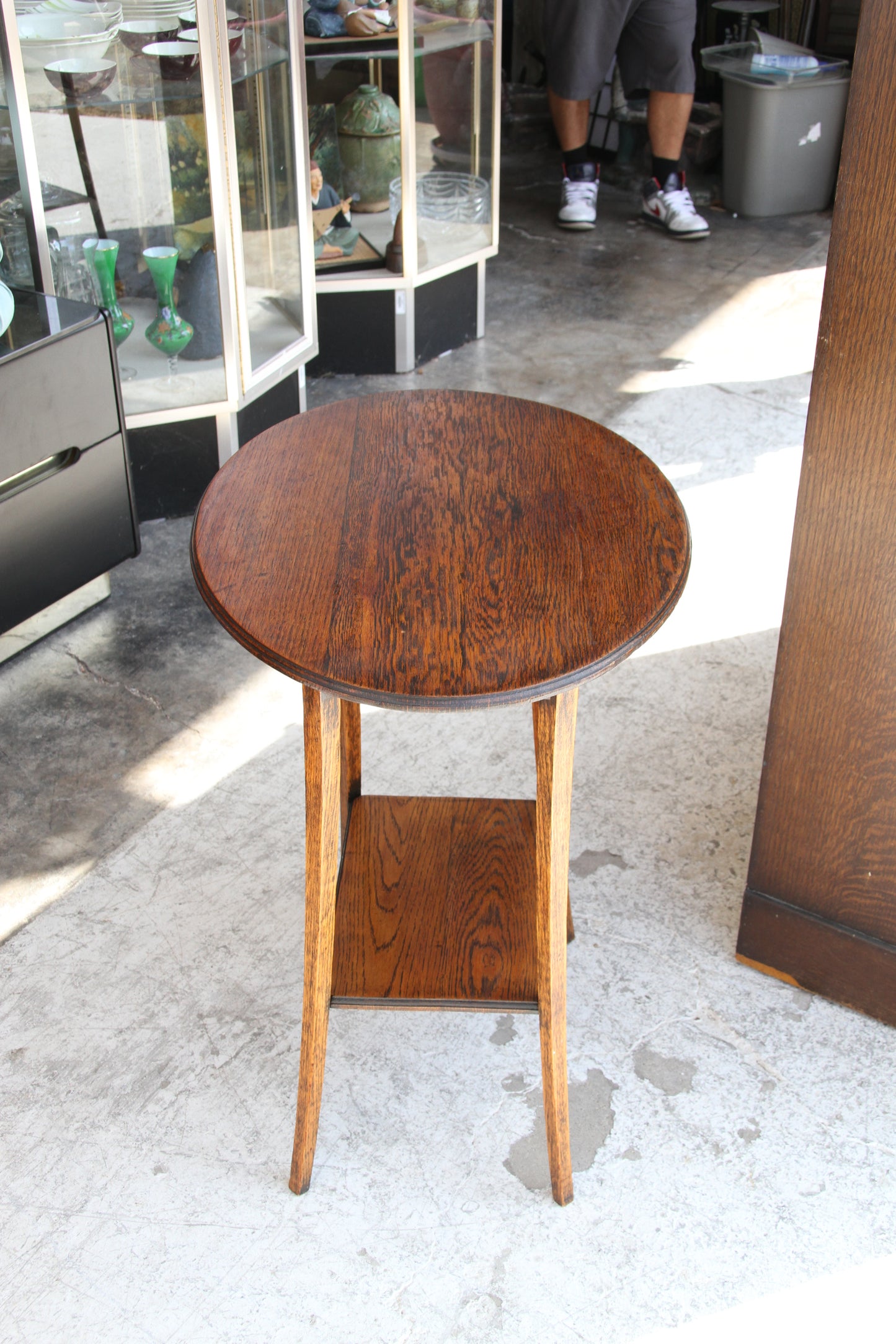Elm Cricket Wood Table