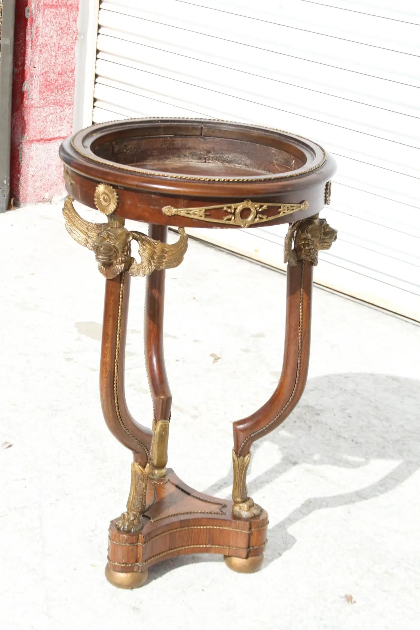 Decorative bronze ormulu pedestal in Art Deco style