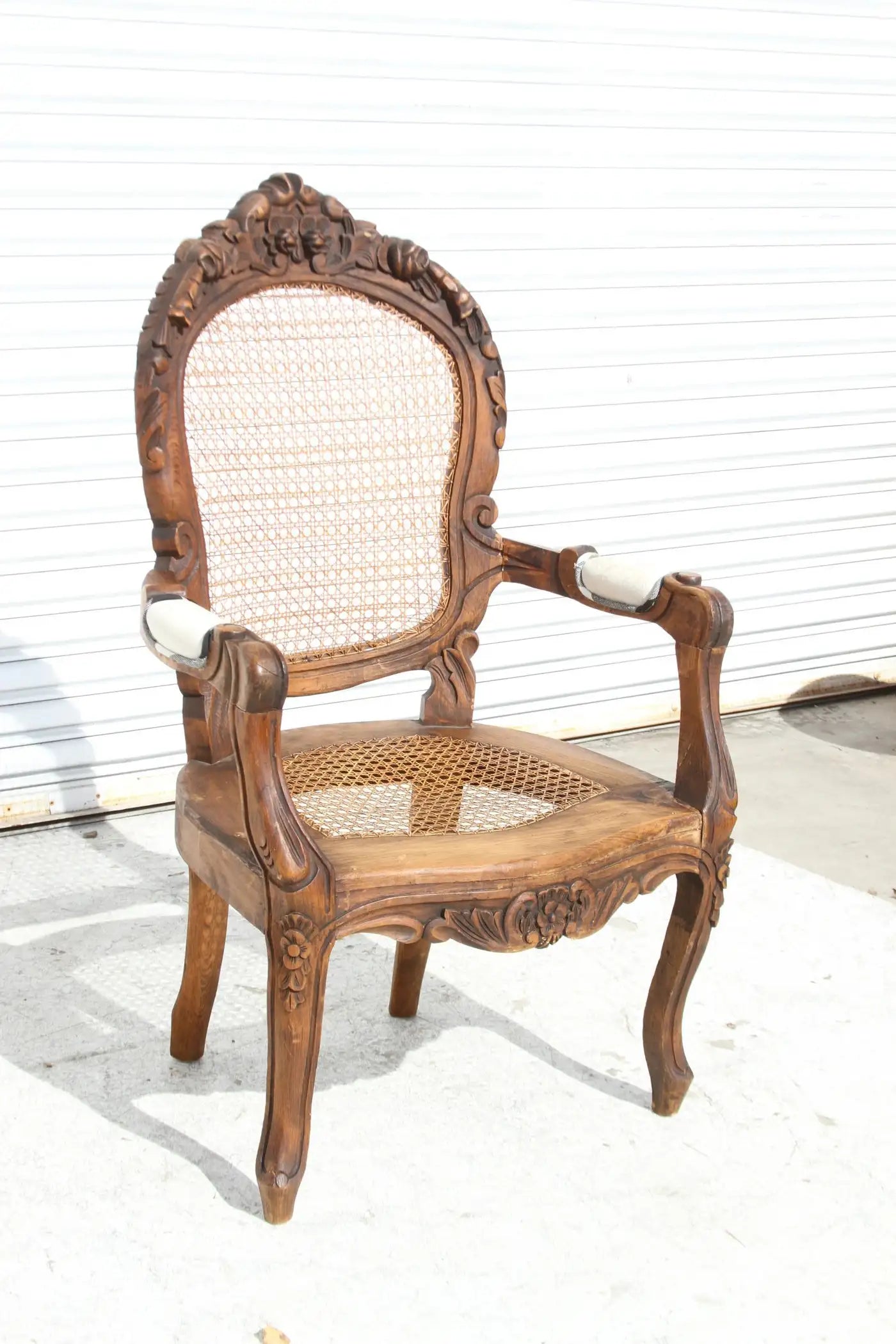 Louis XVI Carved Fauteuil w/ Cane