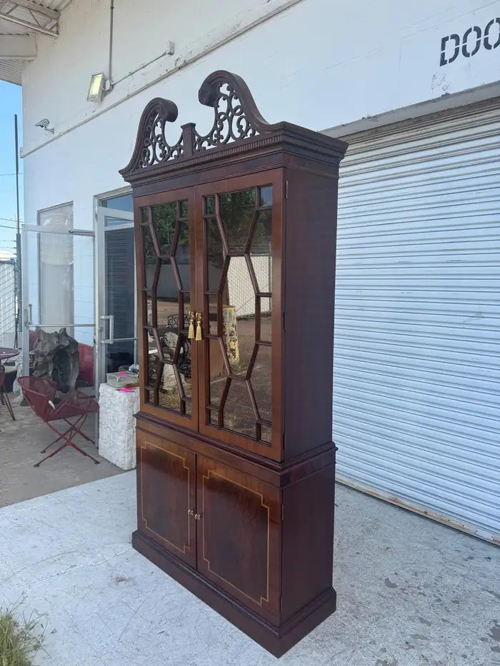 Classic breakfront cabinet for dining room storage and display