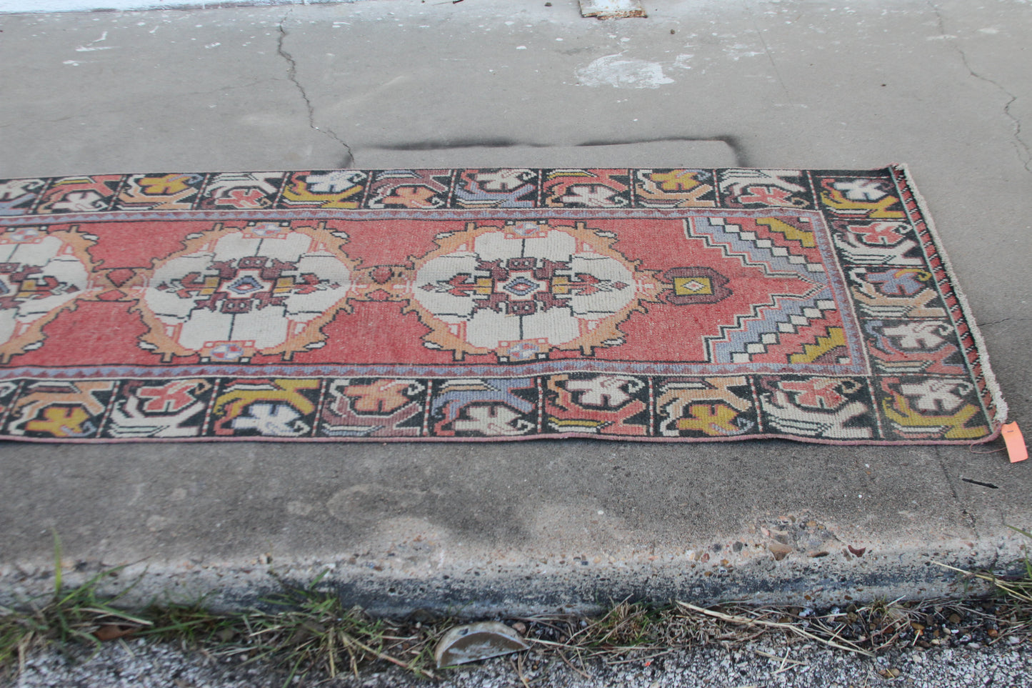 Handmade pink area rug classic entryway décor