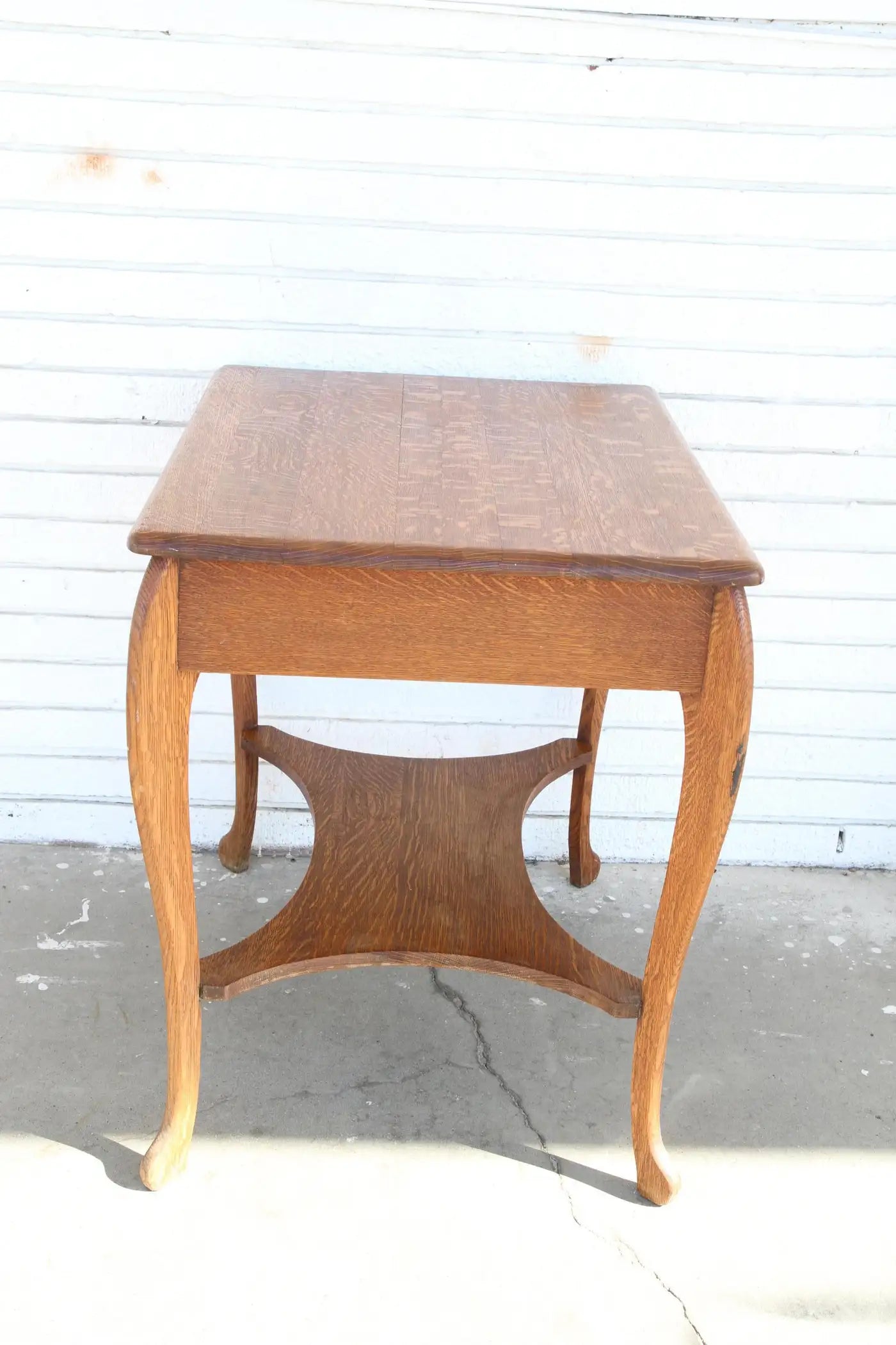 Classic writing desk with drawers and wood finish