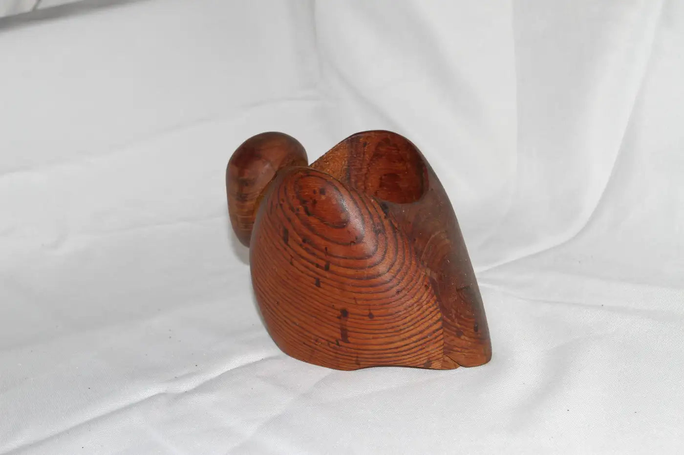 Mid-century swan pencil holder sculpture