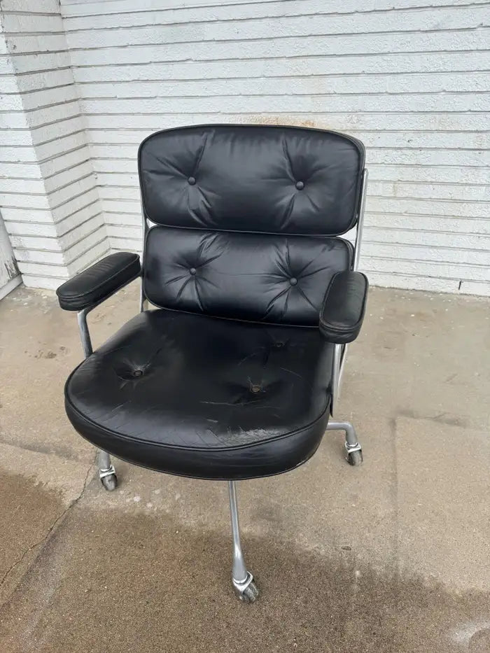 Collectible Eames executive chair with architectural design