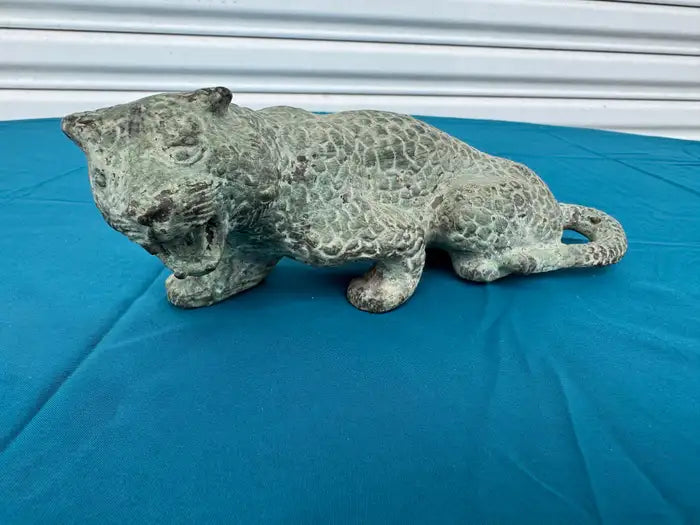vintage bronze leopard figurine wildlife art décor