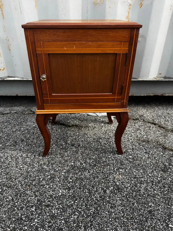 Victorian chamber pot cabinet antique furniture
