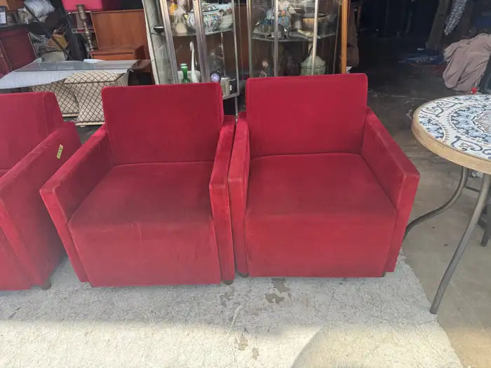 Vintage Coalesse club chairs for sophisticated interiors