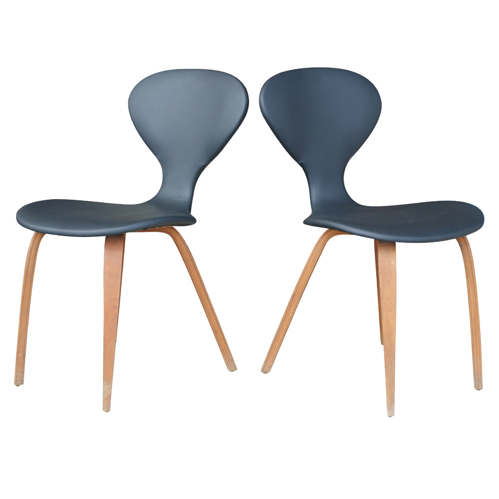 (2) Vintage Norman Cherner Plycraft Bent Wood Leather Chairs (MR9203)
