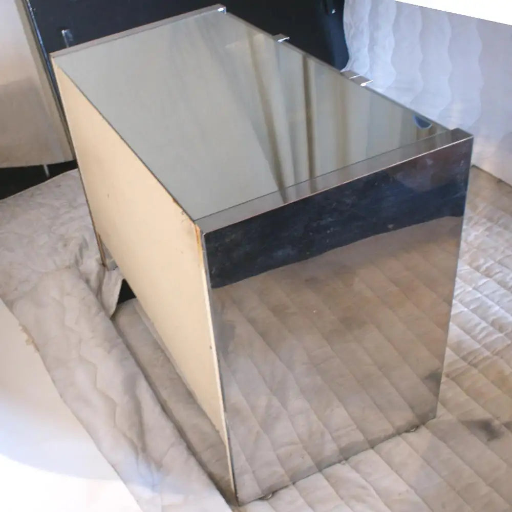 40″ Ello Cabinet 1970s Polished Stainless Steel Mirror (MR9901)