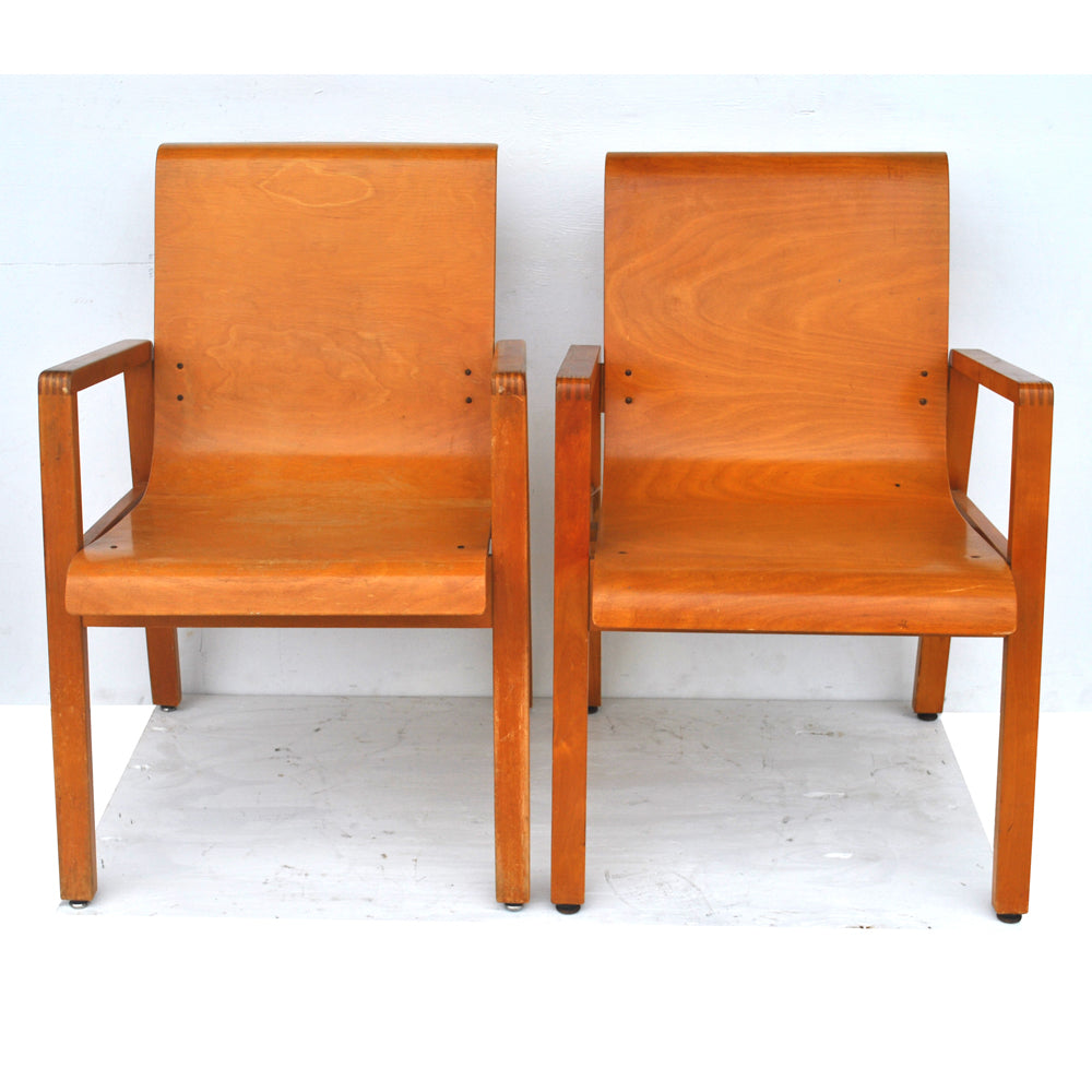 Vintage Pair Hallway 403 Chairs by Alvar Aalto
