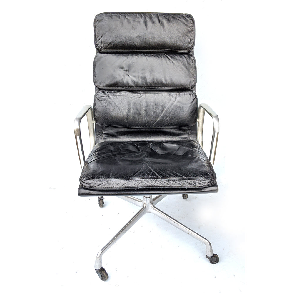 Vintage Herman Miller Eames Executive Soft Pad Chair