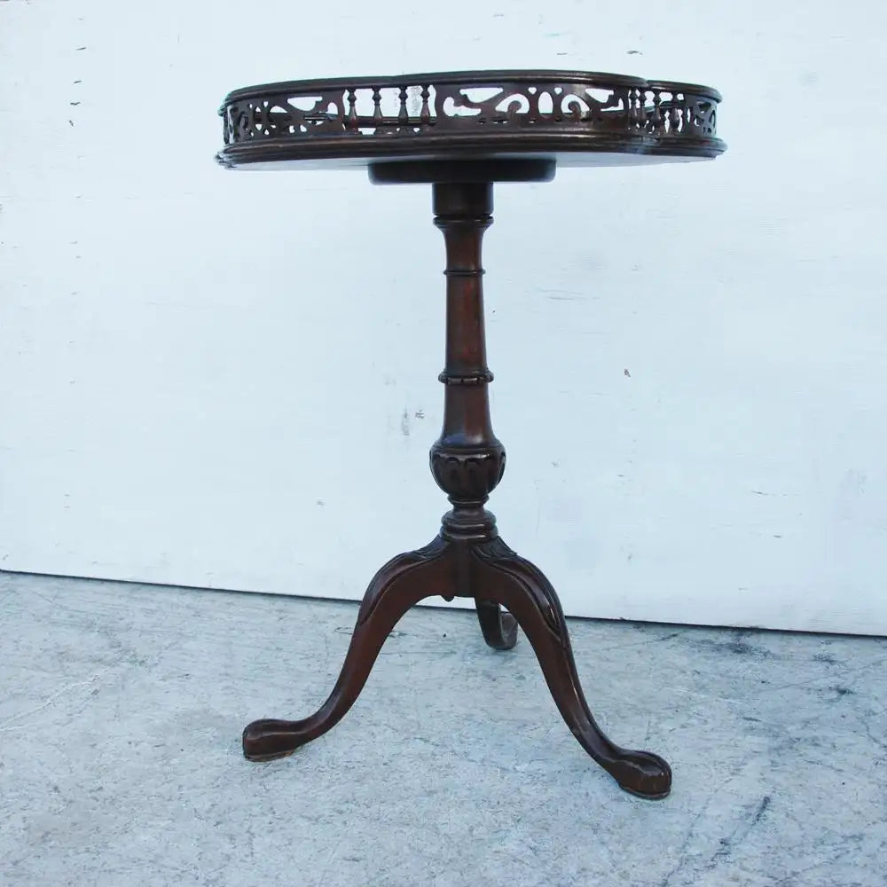 Chippendale Mahogany Tripod Table with Decorative Gallery Edge