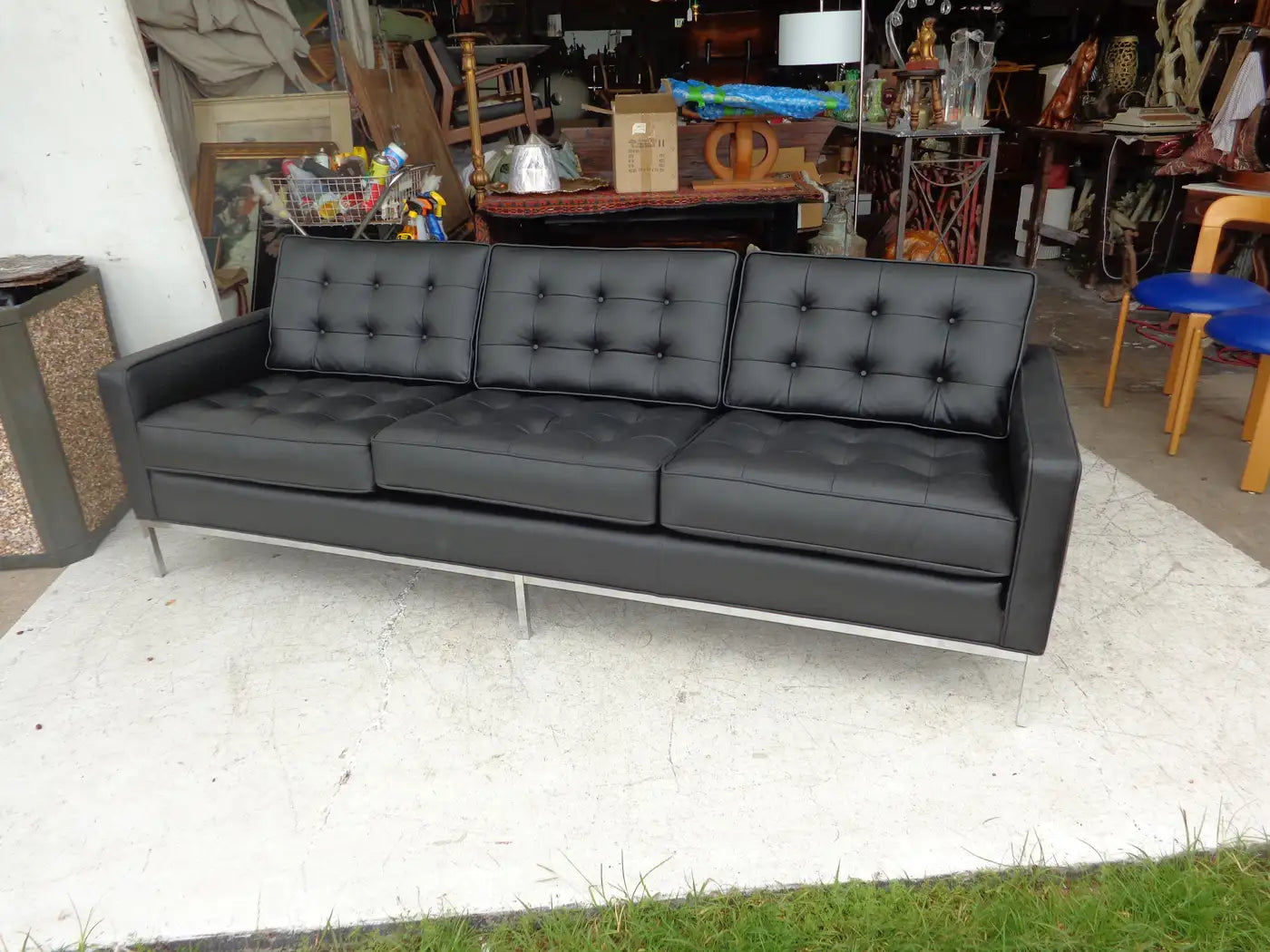 Florence Knoll Black Leather Sofa