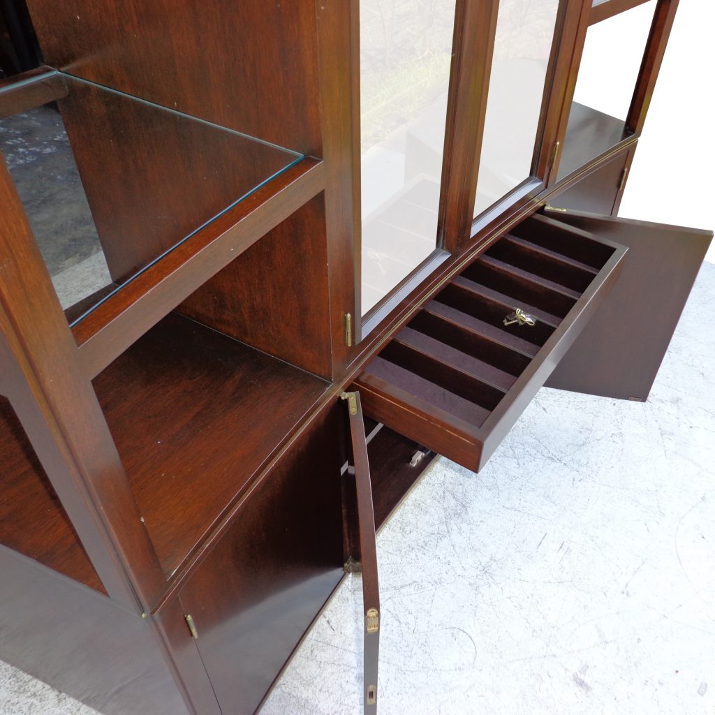 Edward Wormley for Dunbar Super Structure Display Cabinet (MS10112)