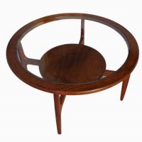 32″ Round Mid Century Coffee table