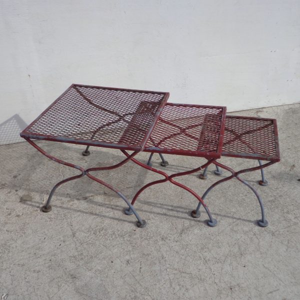 Set of Three Salterini Metal Outdoor Nesting Side Table (MS10190)