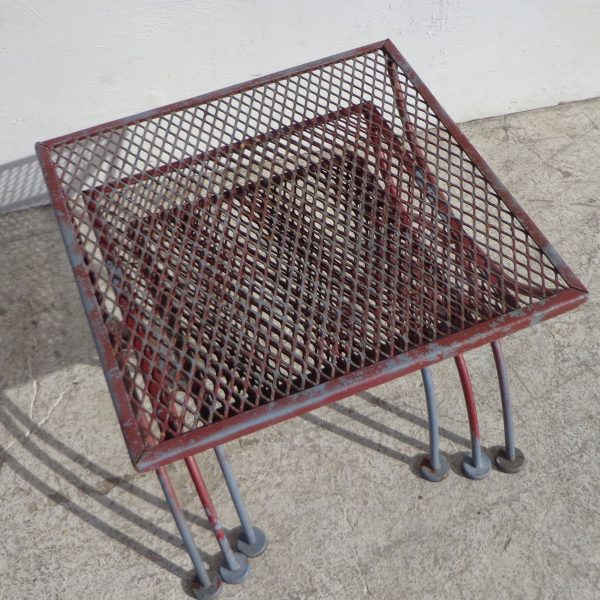 Set of Three Salterini Metal Outdoor Nesting Side Table (MS10190)